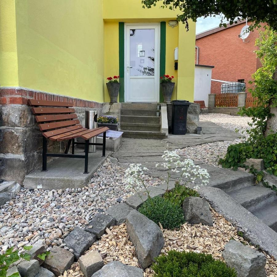 Penzion Slunecnice Dvůr Králové nad Labem Zewnętrze zdjęcie